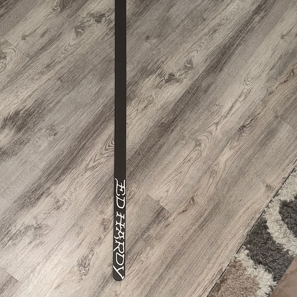 Ed Hardy Black Belt with Colorful Graphics - Picture 4 of 8